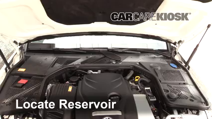 2015 Mercedes-Benz C300 4Matic 2.0L 4 Cyl. Turbo Liquide essuie-glace Ajouter du liquide